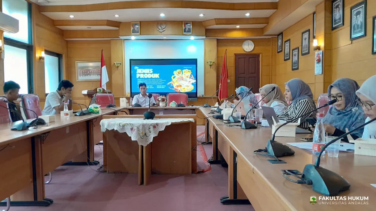 Foto 2 Wawancara dan Presentasi