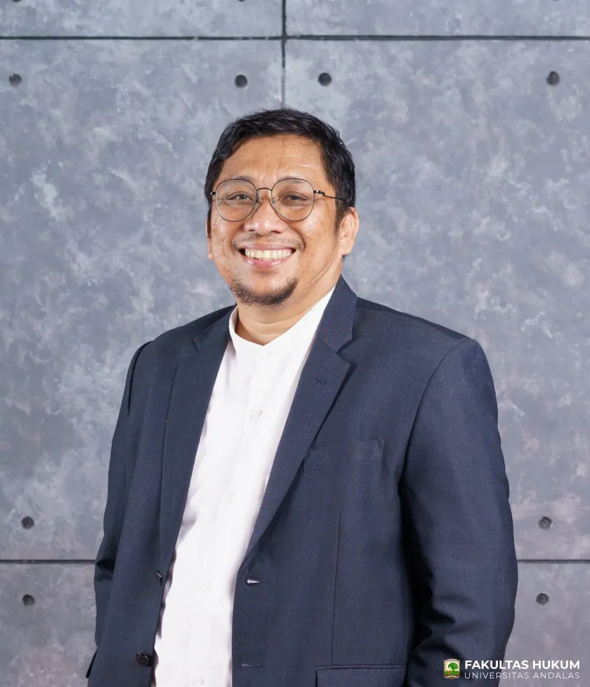 Feri Amsari, SH., MH.