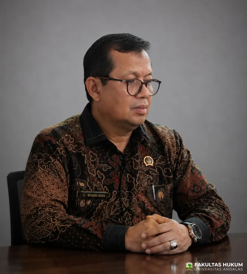 Meiven Indra, SH., M.Hum.