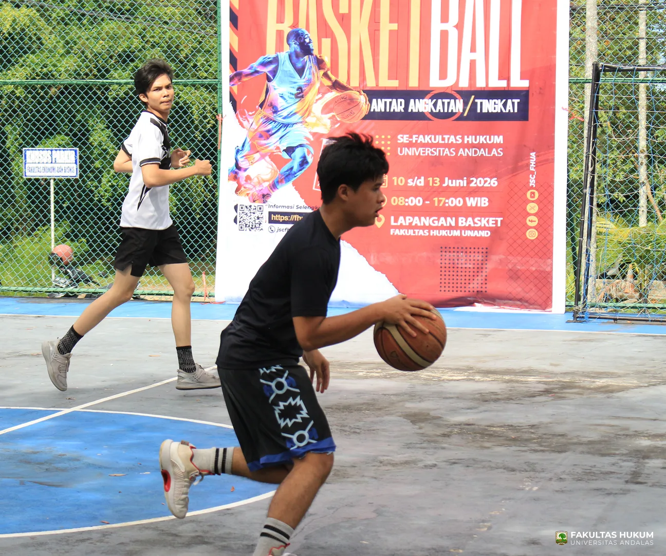 Foto 8 Kejuaraan Basket Antar Angkatan/Tingkat Se-Fakultas Hukum