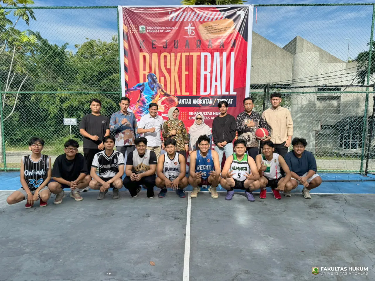 Foto 18 Kejuaraan Basket Antar Angkatan/Tingkat Se-Fakultas Hukum