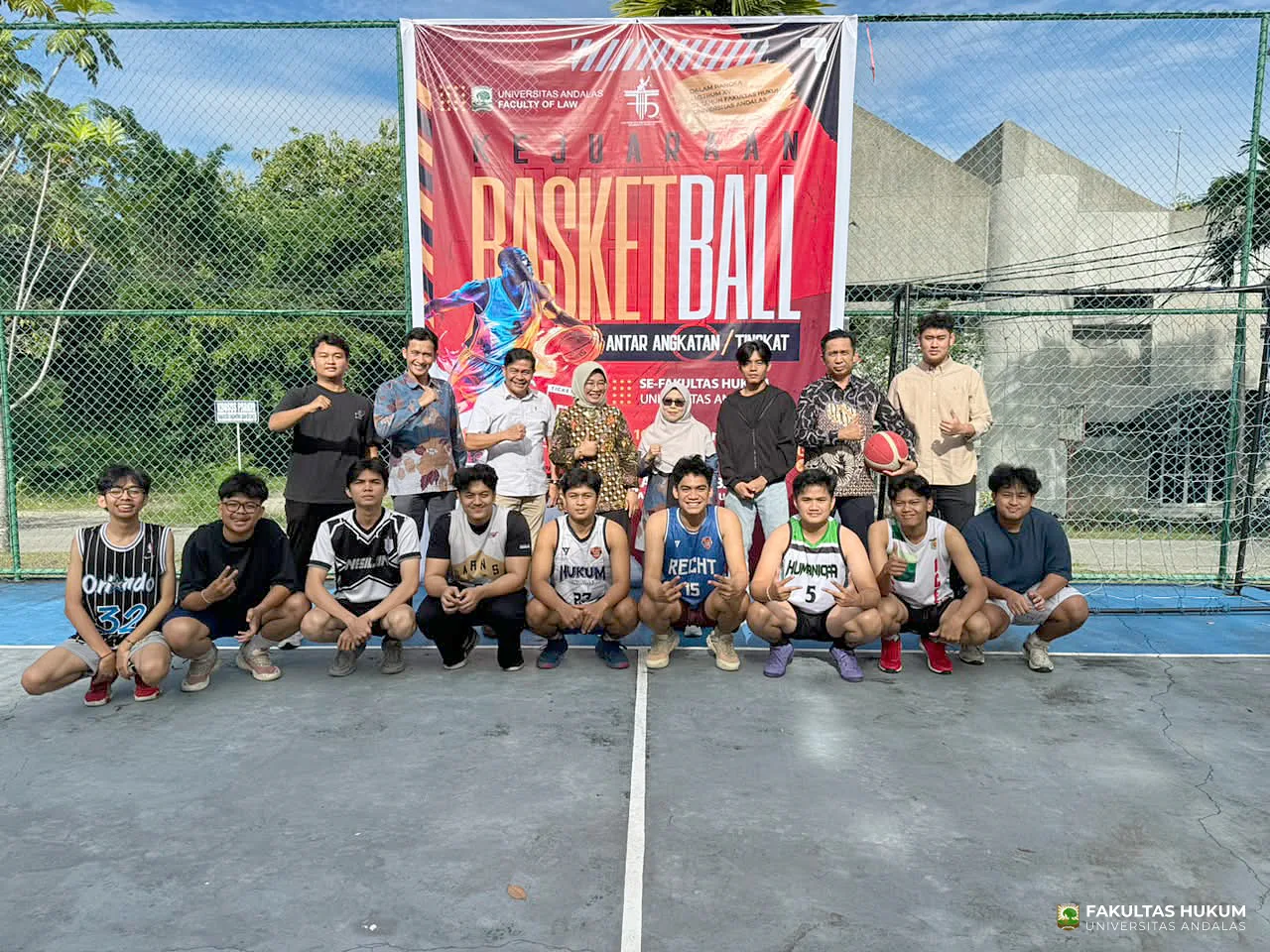 Foto 19 Kejuaraan Basket Antar Angkatan/Tingkat Se-Fakultas Hukum