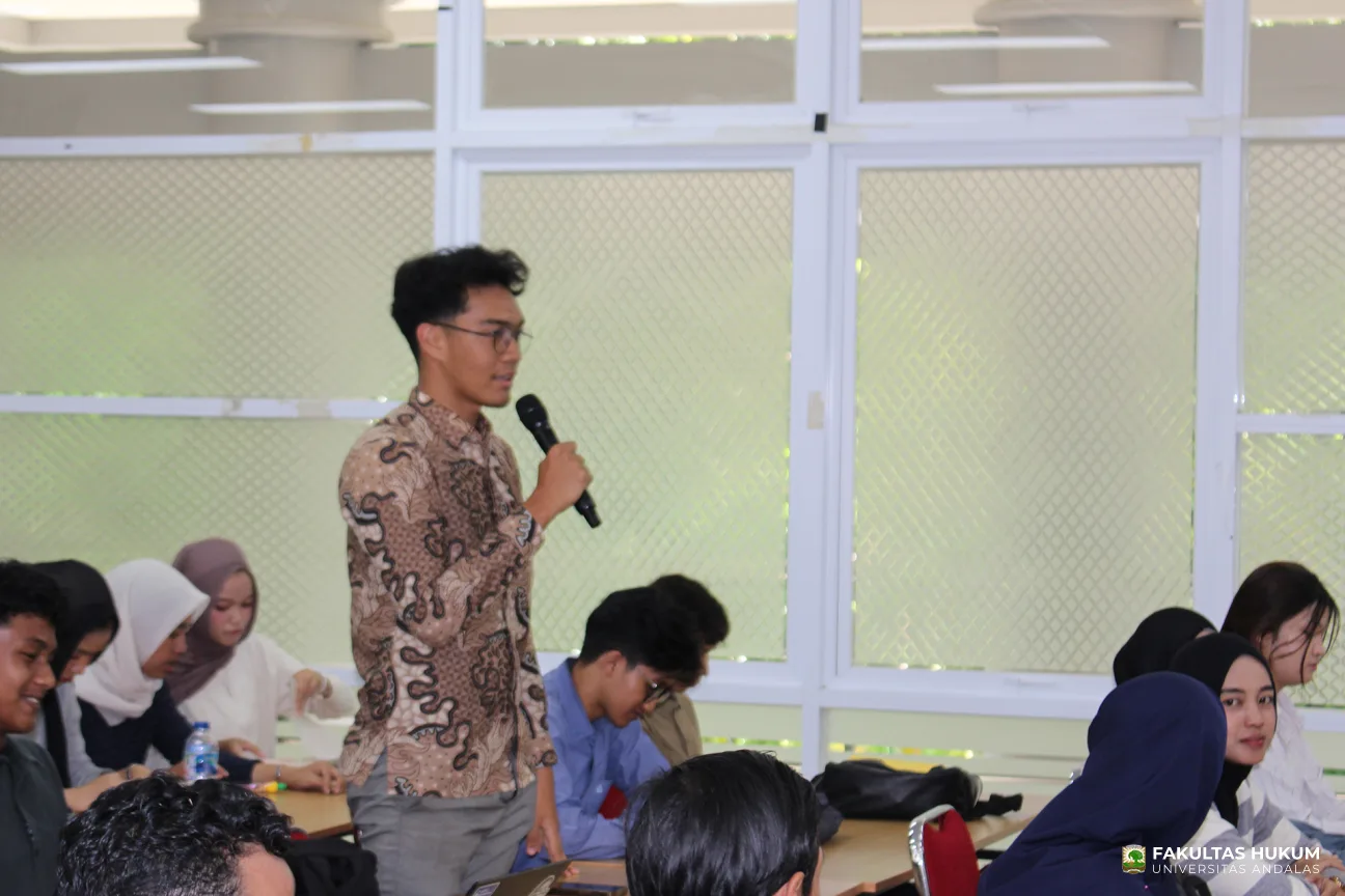 Foto 9 Kuliah Umum Hukum Perlindungan Data