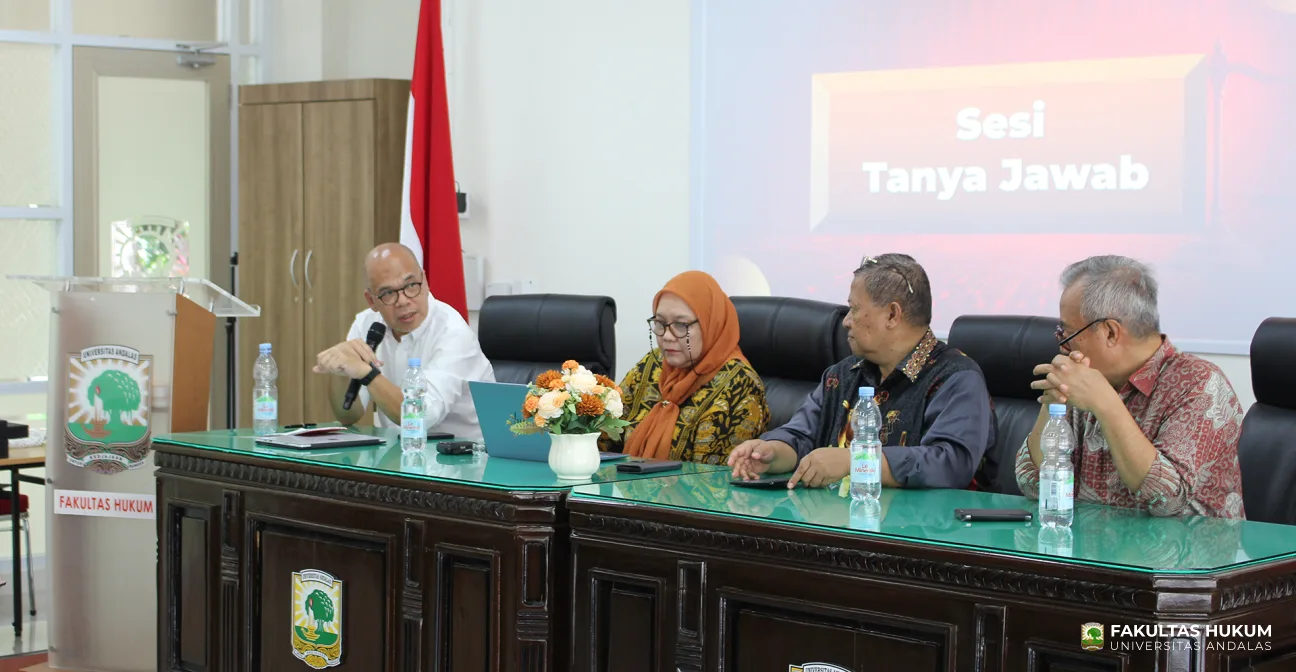 Foto 14 Kuliah Umum Hukum Perlindungan Data