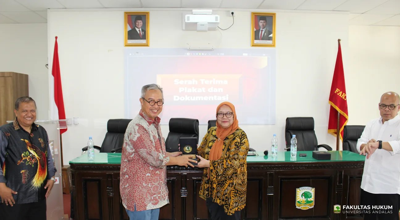 Foto 20 Kuliah Umum Hukum Perlindungan Data