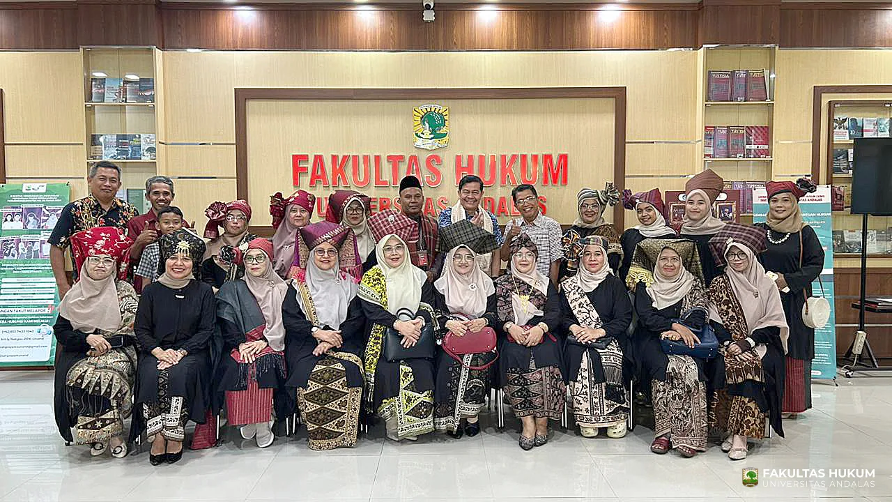 Foto 4 Pertemuan Rutin ke-20 Dharma Wanita Fakultas Hukum UNAND