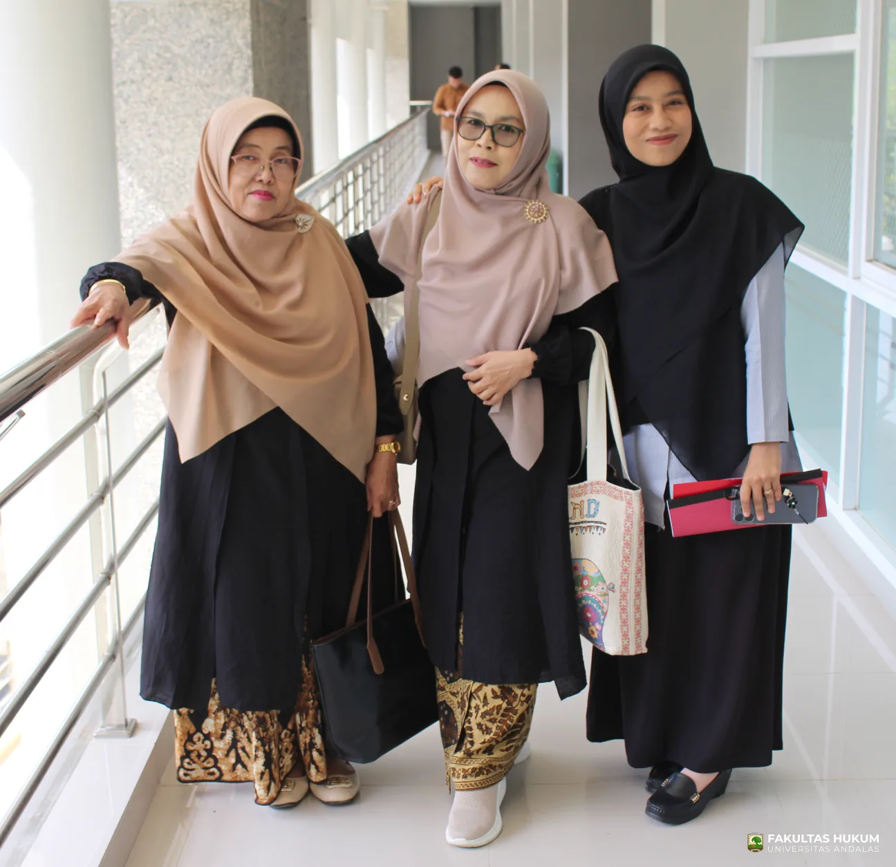 Foto 11 Tingkuluak Bundo Kanduang