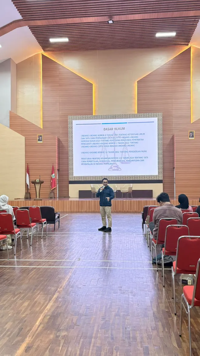 Kuliah praktisi hukum pajak perusahaan bersama kanwil djp sumatera barat dan jambi. 