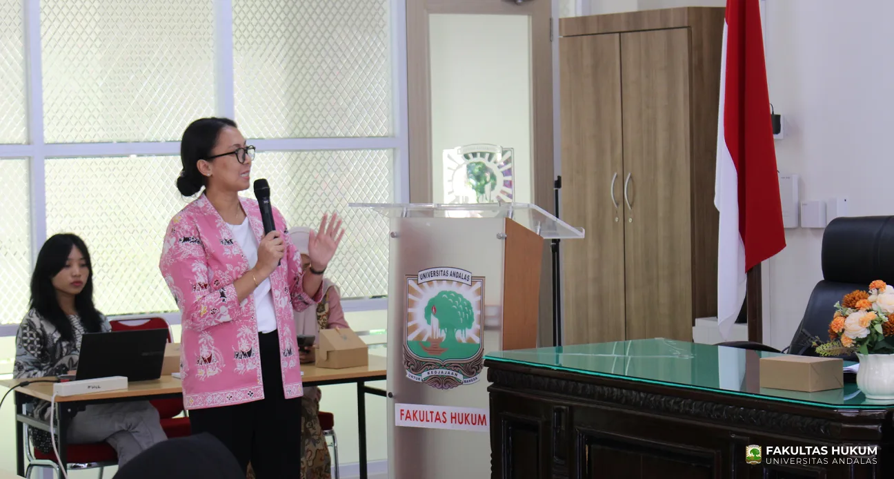 Foto 6 Praktisi Mengajar Hukum Diplomatik dan Konsuler