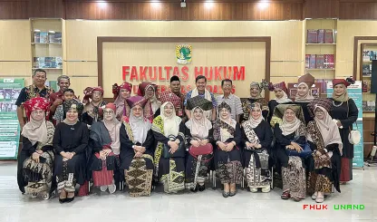 Foto 5 Dharma Wanita Fakultas Hukum Universitas Andalas...