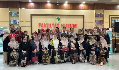 Foto 6 Dharma Wanita Fakultas Hukum Universitas Andalas...