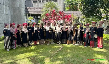 Foto 8 Dharma Wanita Fakultas Hukum Universitas Andalas...