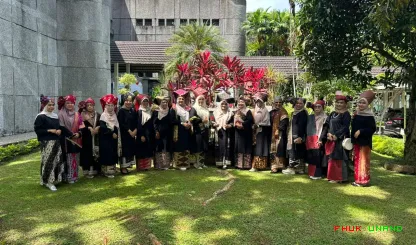 Foto 12 Dharma Wanita Fakultas Hukum Universitas Andalas...