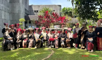 Foto 17 Dharma Wanita Fakultas Hukum Universitas Andalas...