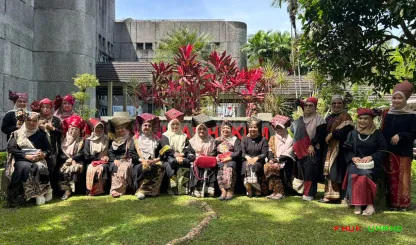 Foto 19 Dharma Wanita Fakultas Hukum Universitas Andalas...