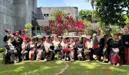 Foto 20 Dharma Wanita Fakultas Hukum Universitas Andalas...