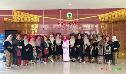 Foto 22 Dharma Wanita Fakultas Hukum Universitas Andalas...