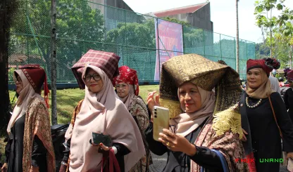 Foto 47 Acara Tutorial pembuatan tingkuluak praktis dan...