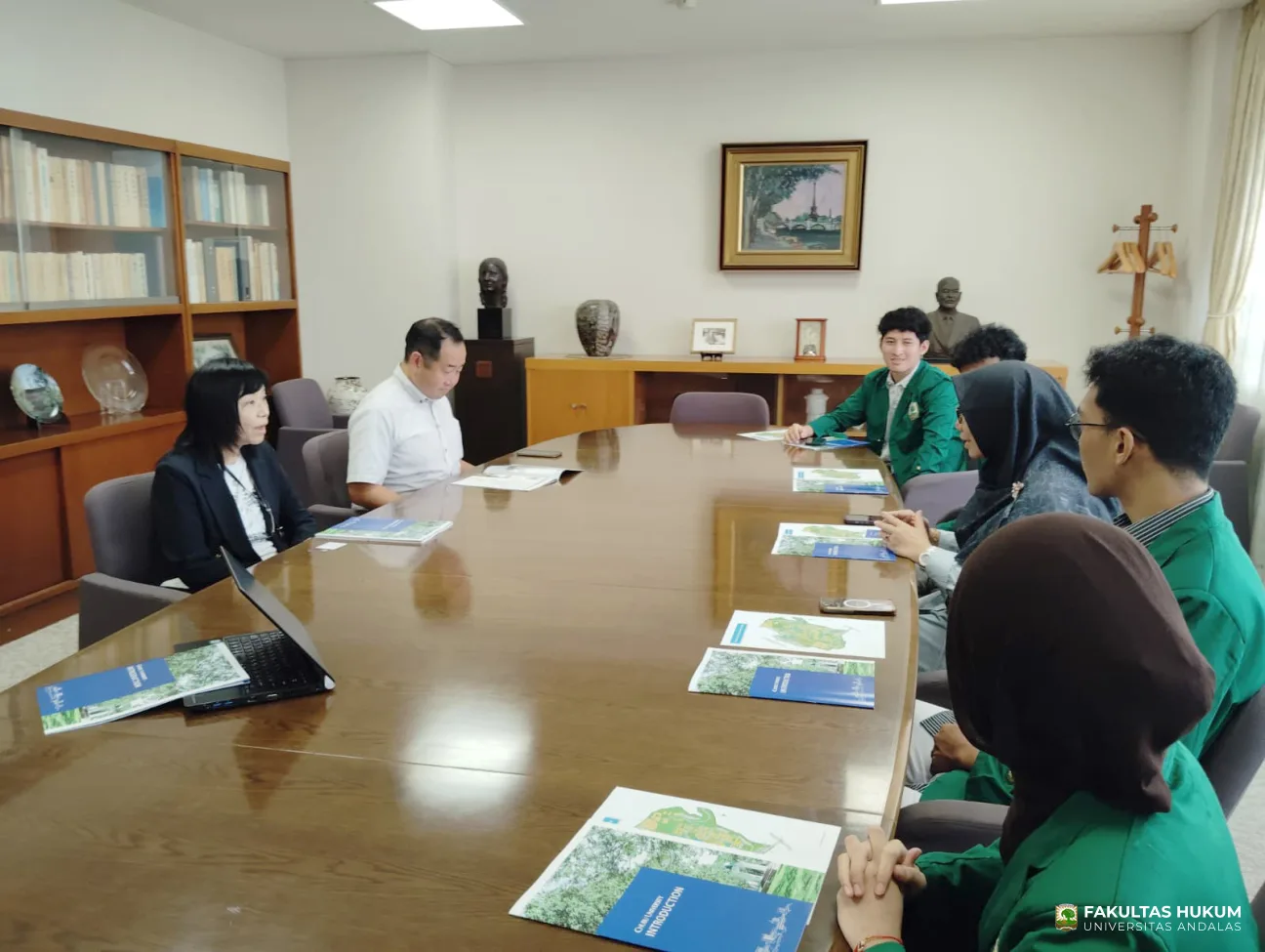 Foto 4 Delegasi FH Unand di Chubu University Jepang