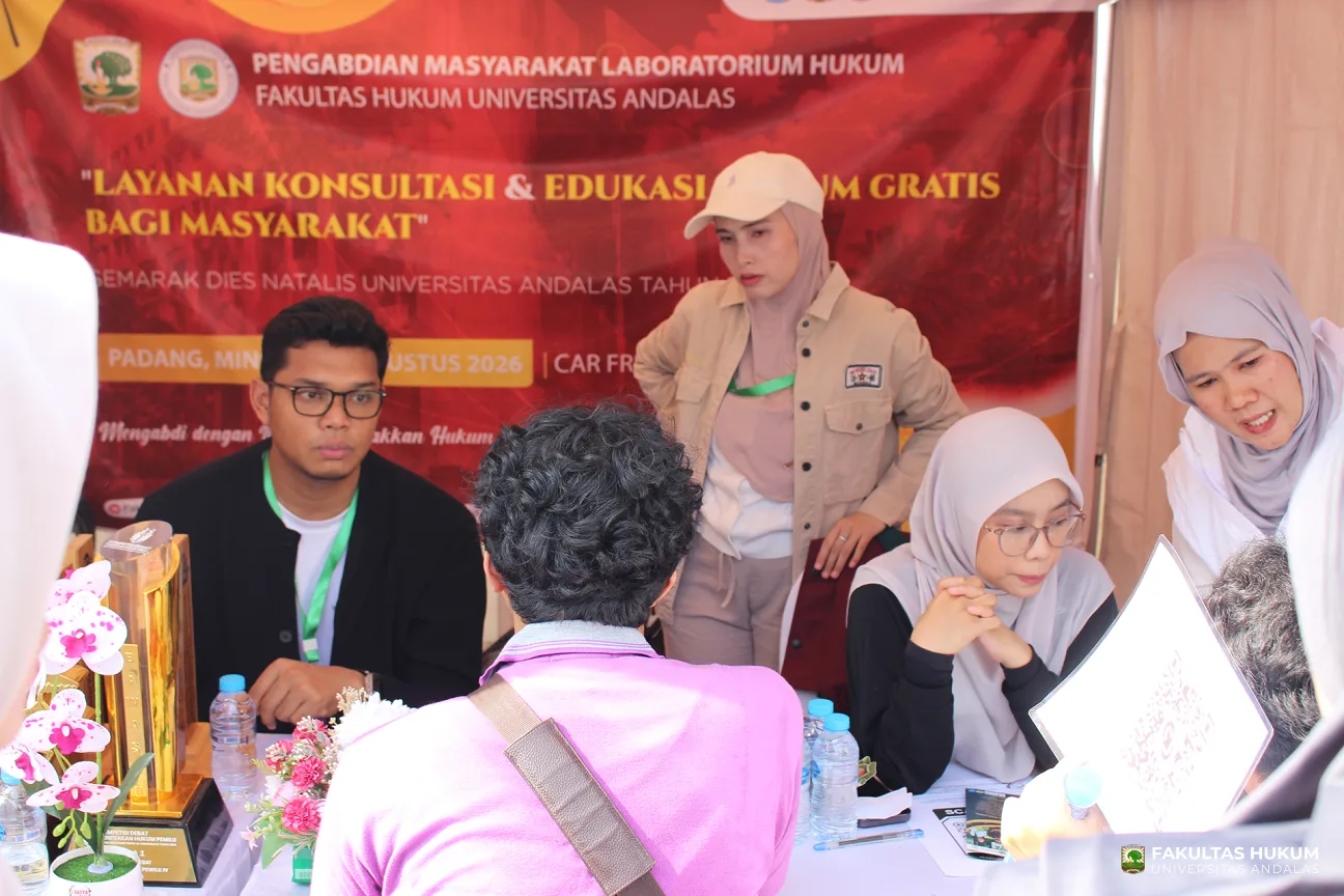 Foto 5 Stand Fakultas Hukum di CFD Pengabdian Masyarakat Universitas Andalas