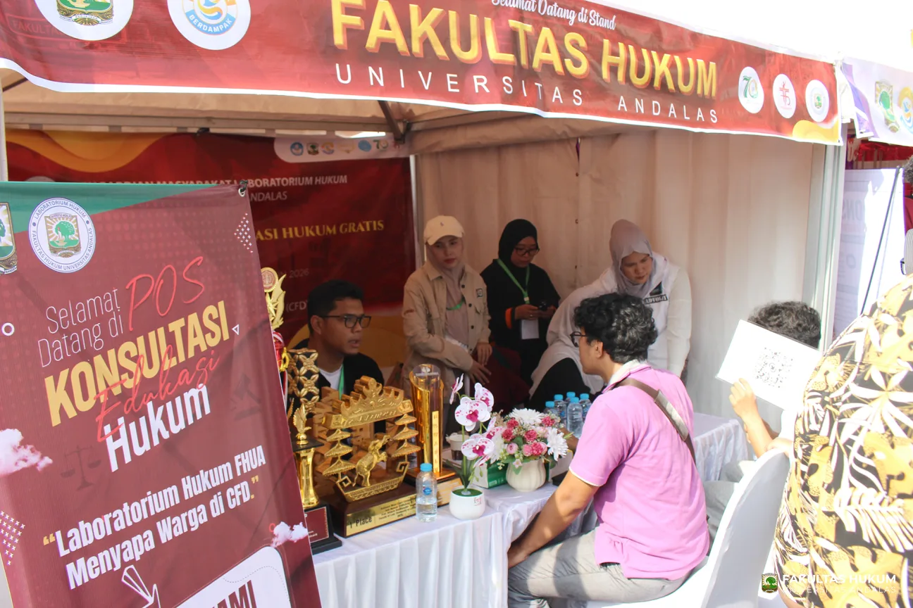 Foto 7 Stand Fakultas Hukum di CFD Pengabdian Masyarakat Universitas Andalas