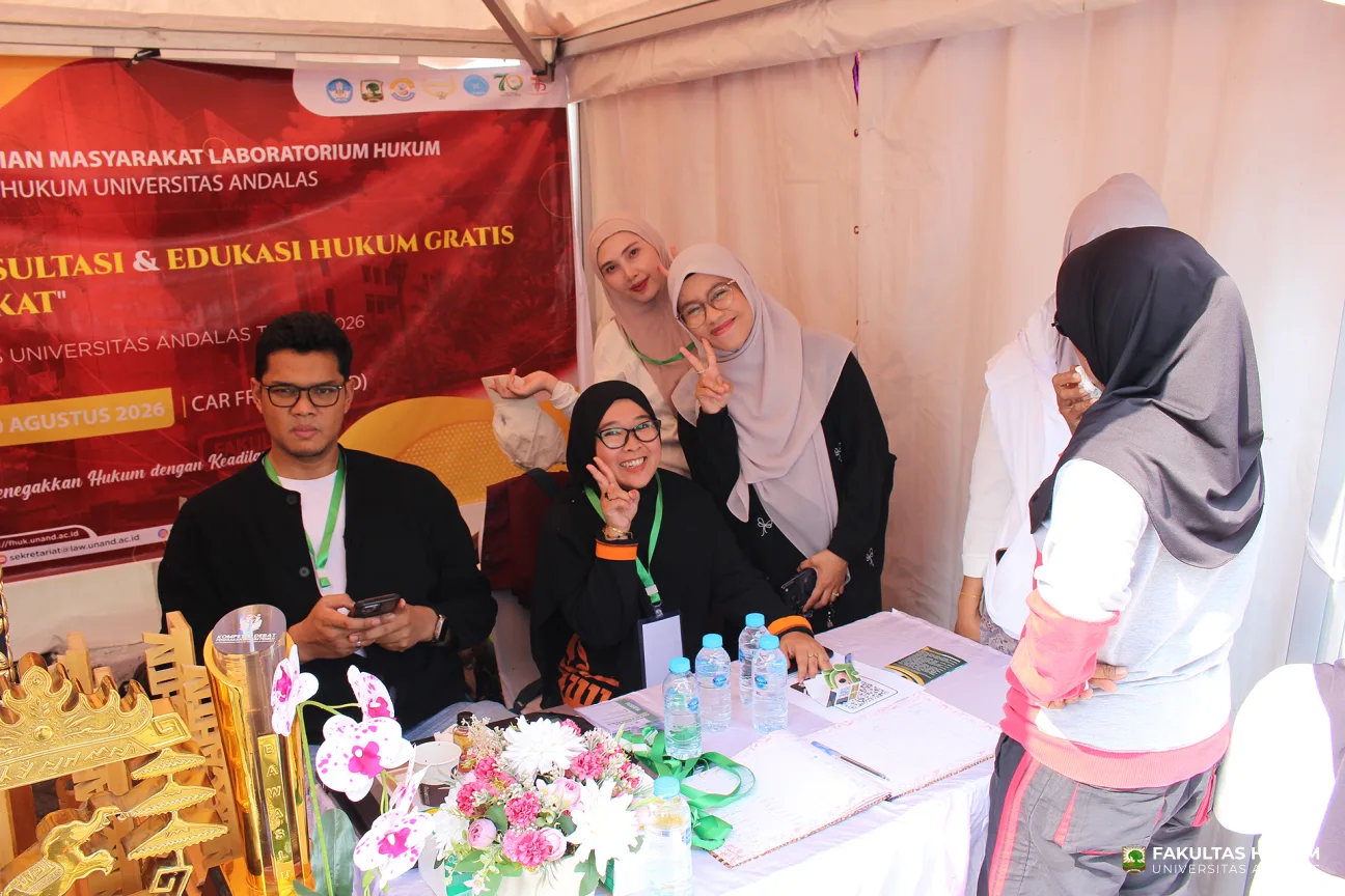 Foto 18 Stand Fakultas Hukum di CFD Pengabdian Masyarakat Universitas Andalas