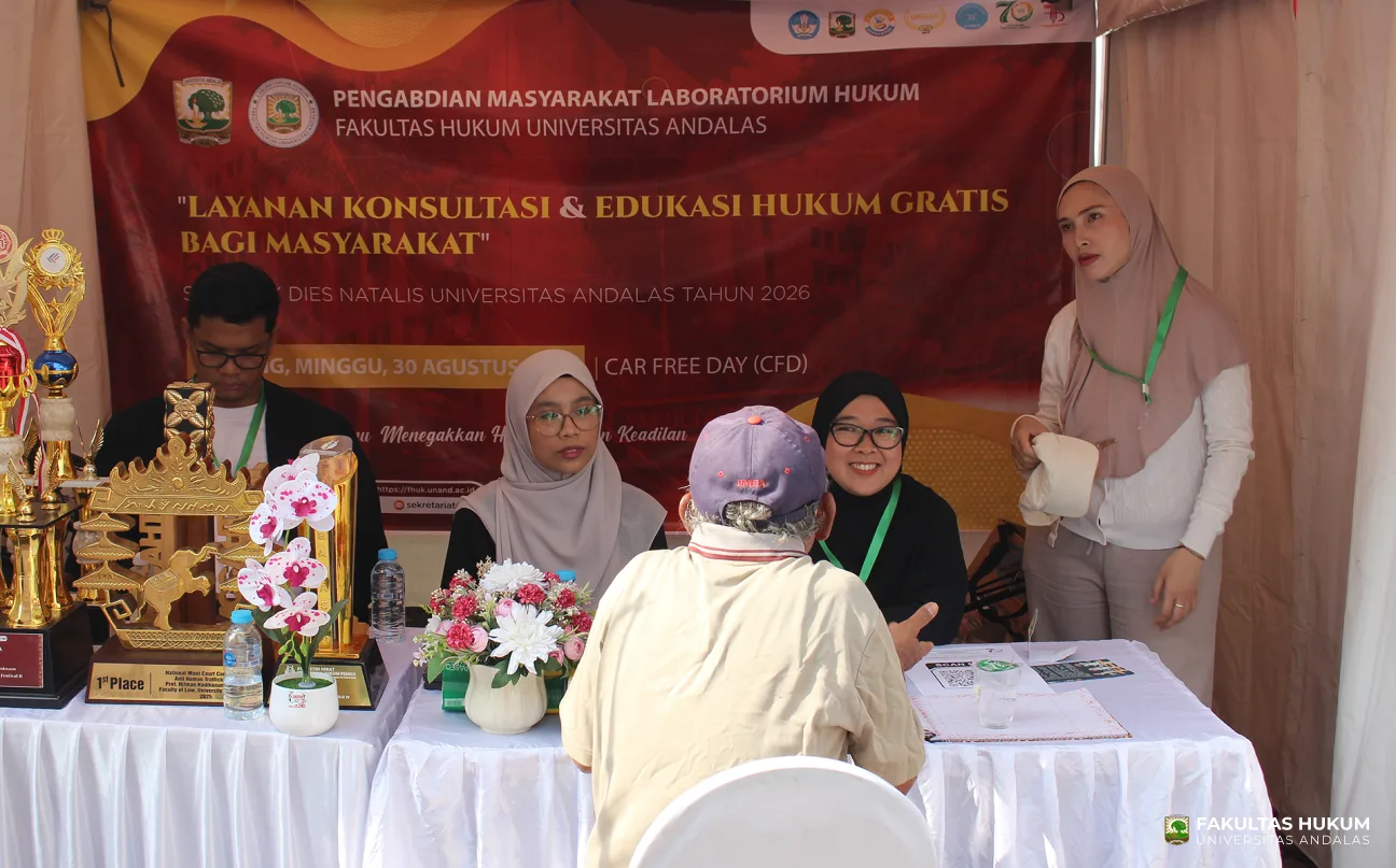 Foto 29 Stand Fakultas Hukum di CFD Pengabdian Masyarakat Universitas Andalas
