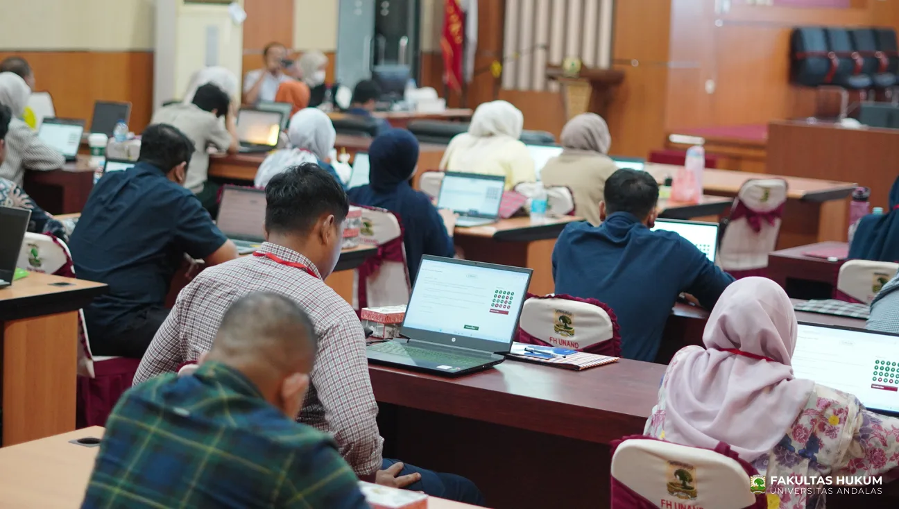 Foto 30 Kelas Persiapan Ujian Pejabat Pembuat Akta Tanah (PPAT) Hari Pertama