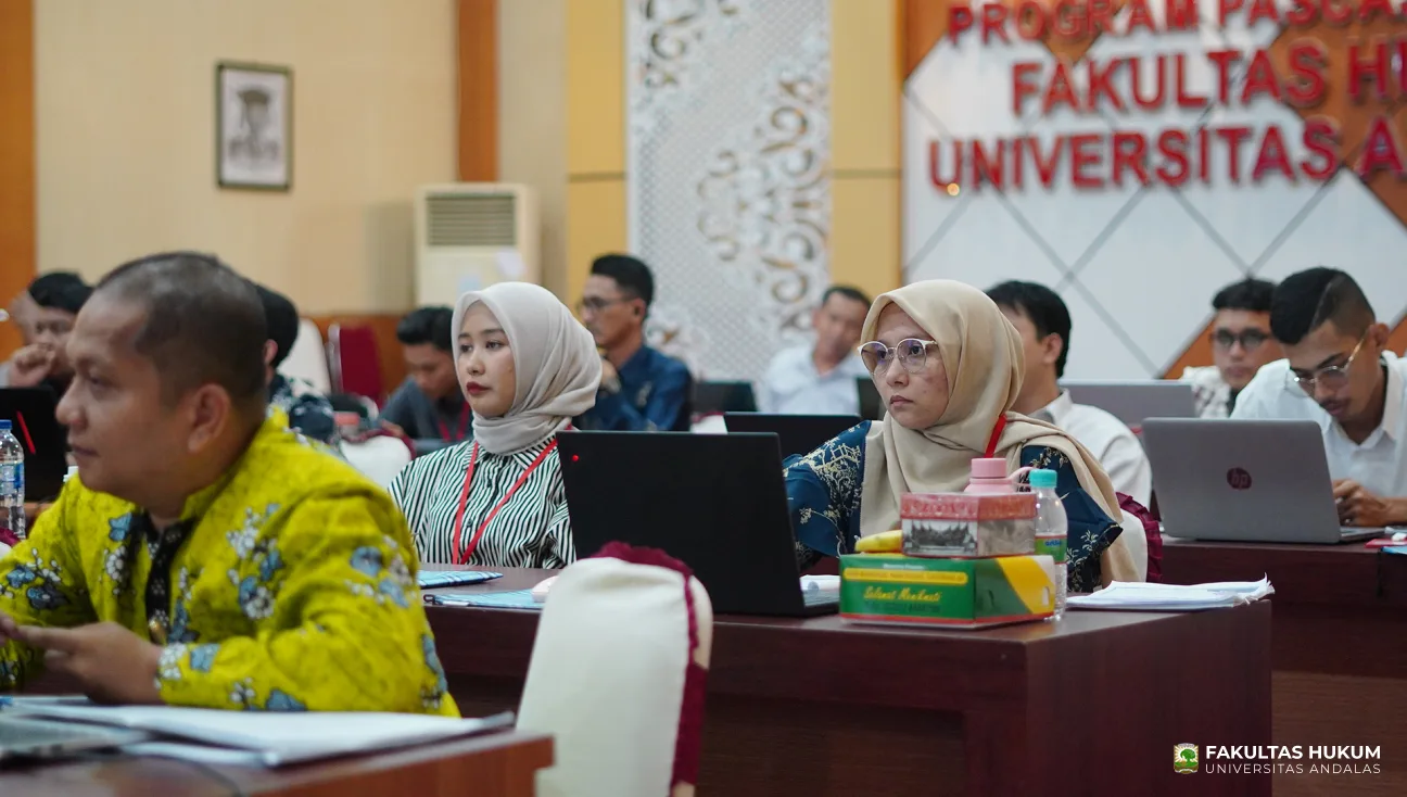 Foto 33 Kelas Persiapan Ujian Pejabat Pembuat Akta Tanah (PPAT) Hari Pertama