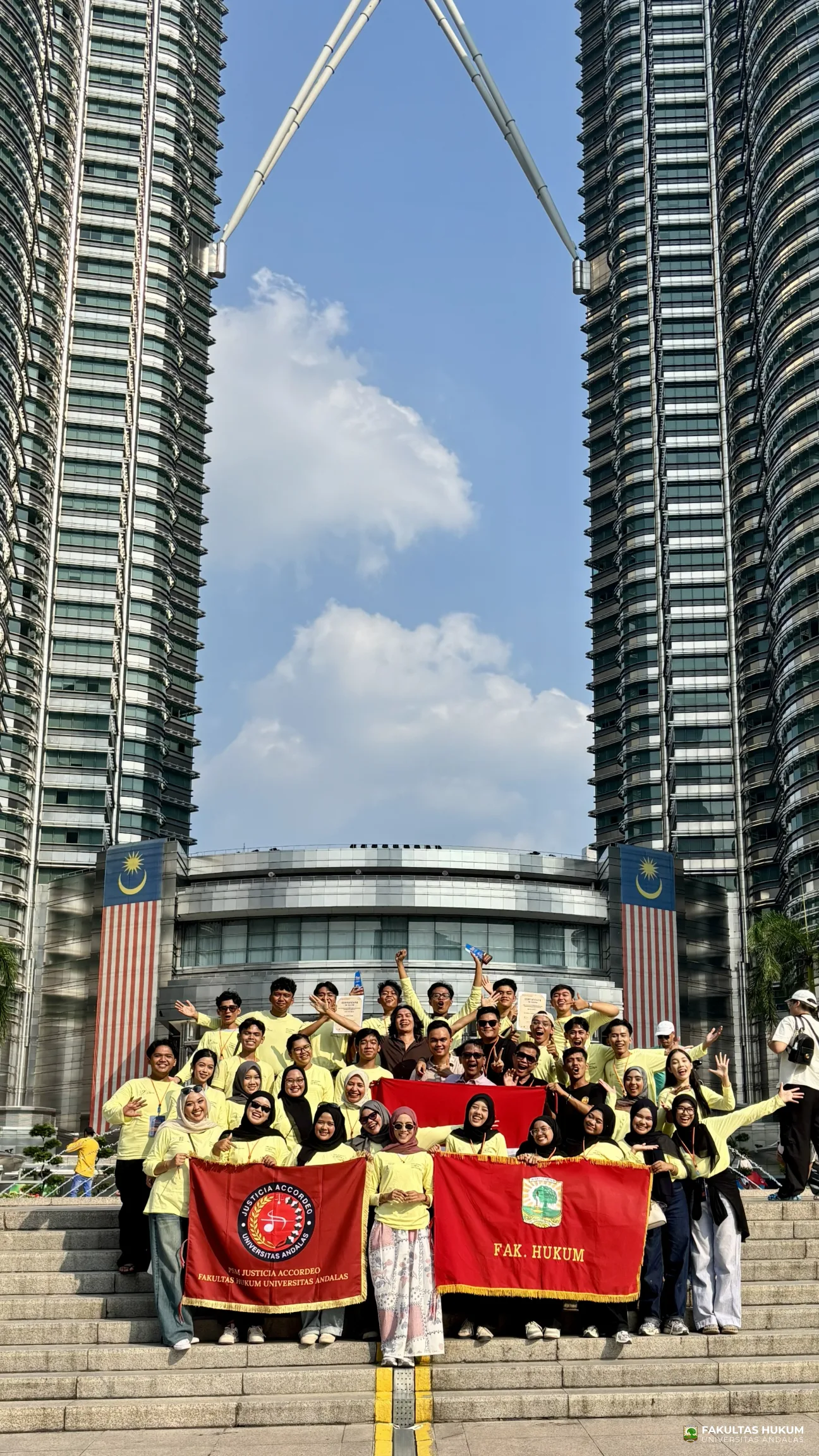 Foto 7 PSM Justicia Accordeo FH UNAND Raih Gold dan Silver di Malaysian Choral Eisteddfod...