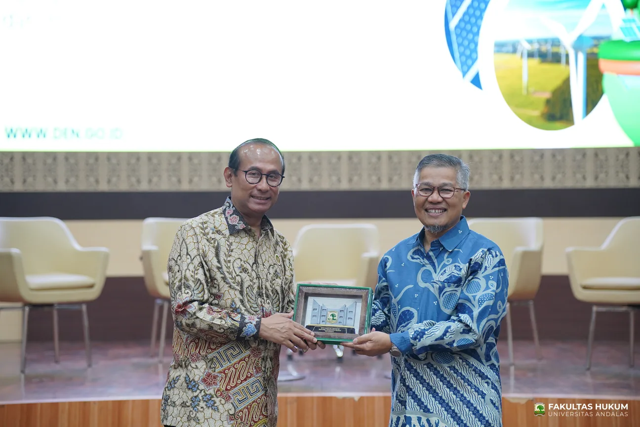 Foto 1 Sosialisasi Kebijakan Energi Nasional