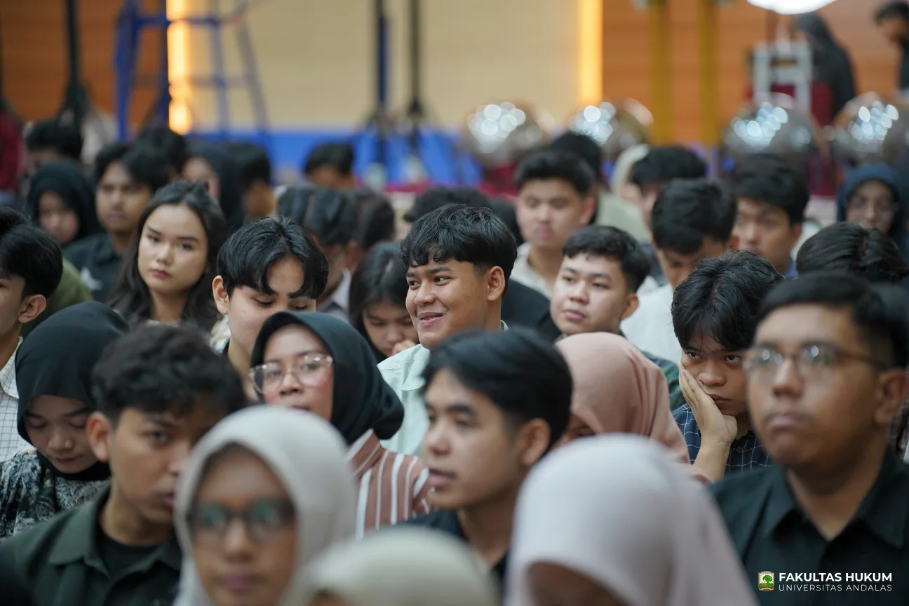 Foto 14 Sosialisasi Kebijakan Energi Nasional