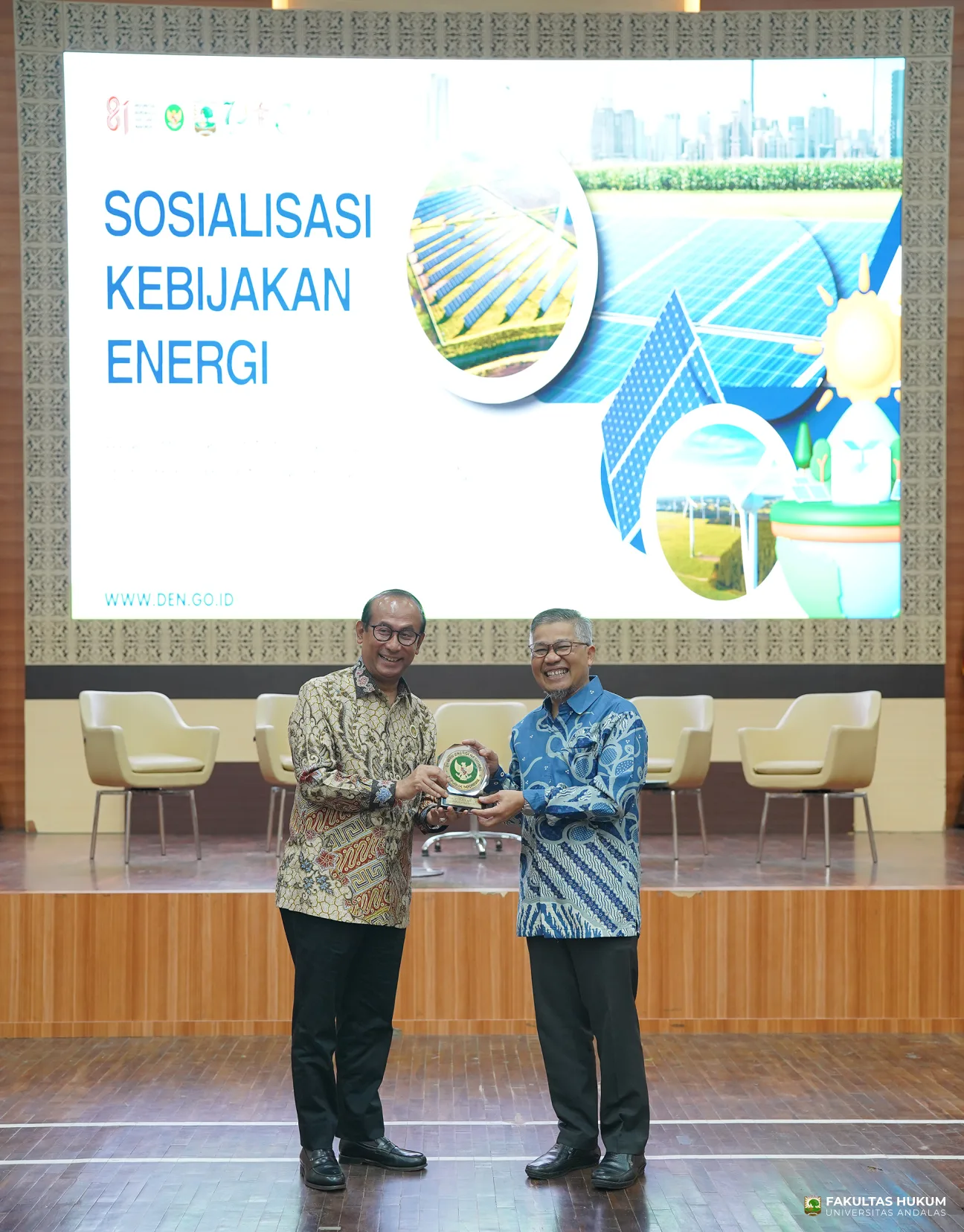 Foto 17 Sosialisasi Kebijakan Energi Nasional
