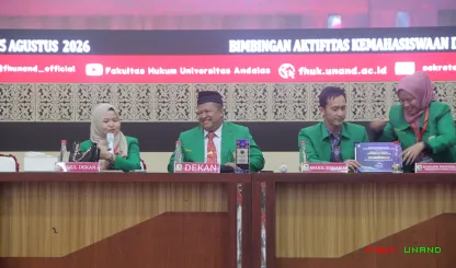 Foto 16 Bimbingan Aktivitas Kemahasiswaan dalam Tradisi...