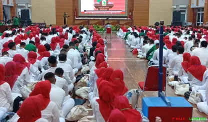 Dalam rangka membantu mahasiswa baru beradaptasi dengan...
