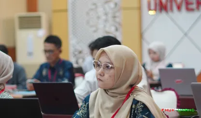 Foto 20 Sebanyak 32 peserta yang mengikuti Kelas Persiapan...