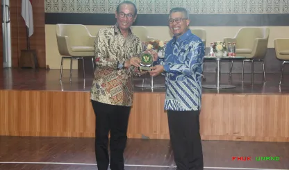 Foto 19 Sosialisasi Kebijakan Energi Nasional di Gedung...