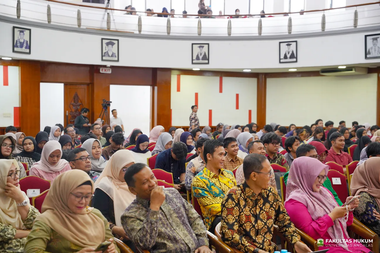 Foto 4 Kuliah Umum Keterbukaan Informasi Publik di Era AI: Peluang, Risiko, dan Masa...