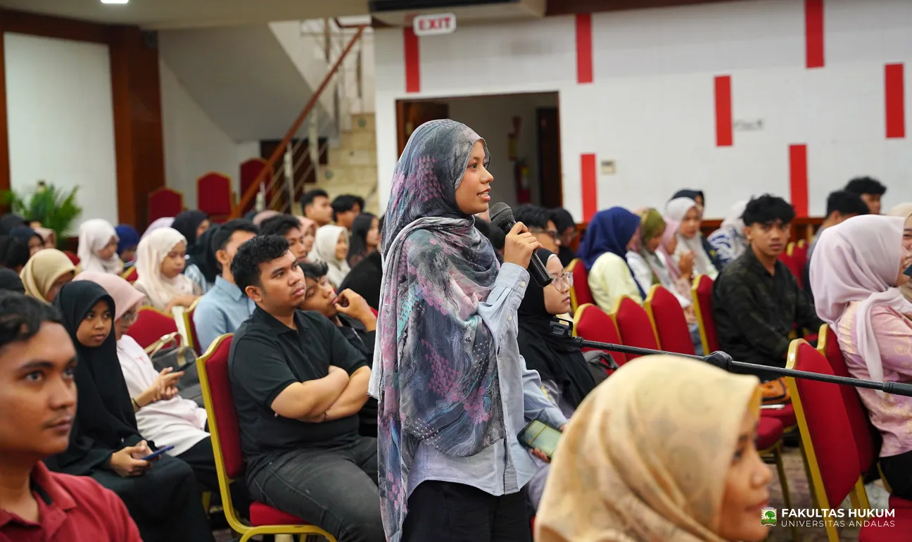 Foto 22 Kuliah Umum Keterbukaan Informasi Publik di Era AI: Peluang, Risiko, dan Masa...