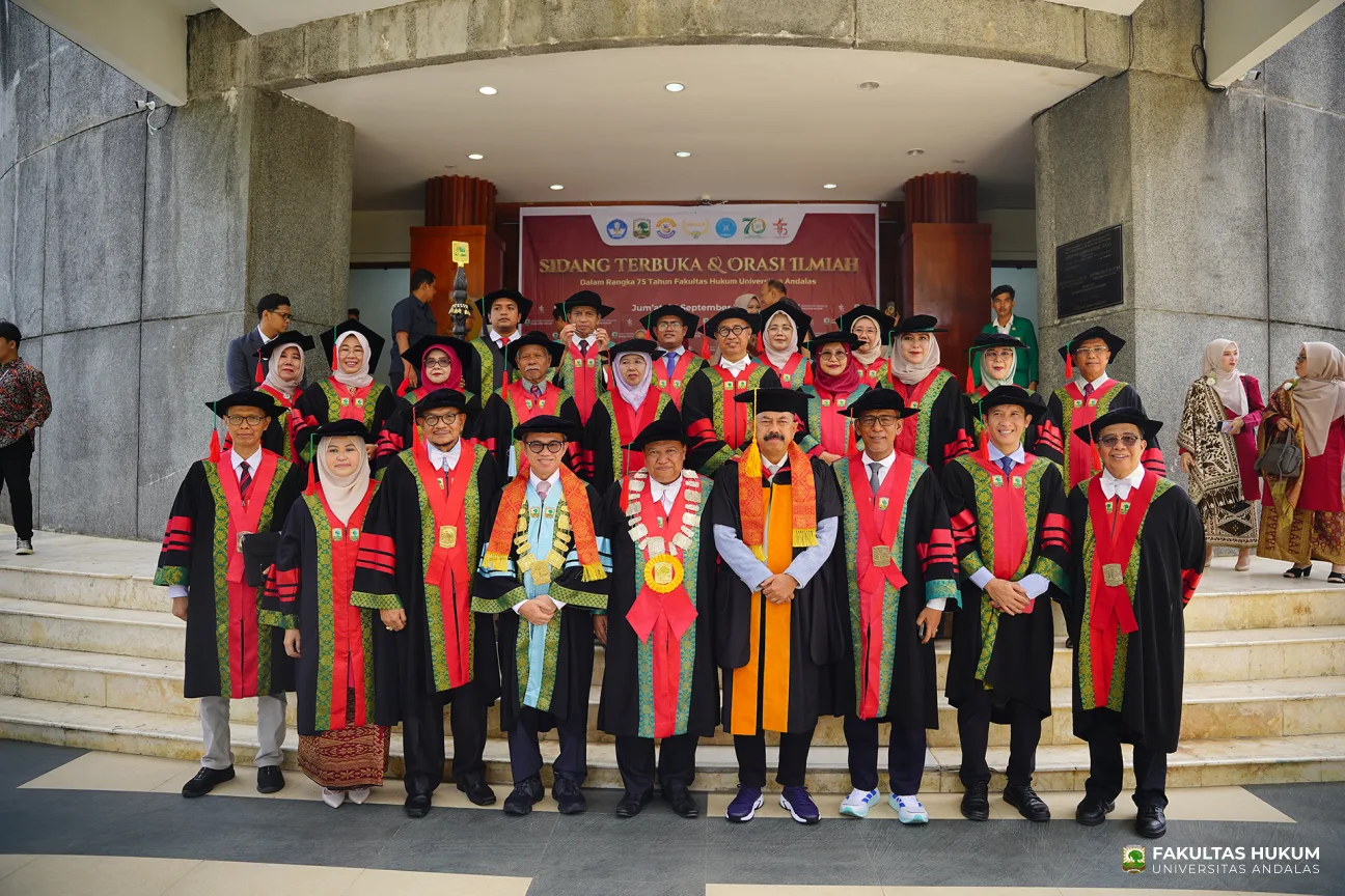 Foto 5 Orasi Ilmiah dan Sidang Terbuka Dies Natalis ke-75 FH UNAND