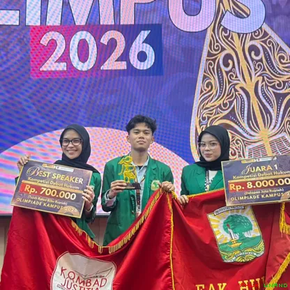 Delegasi Fakultas Hukum Universitas Andalas yang terdiri...